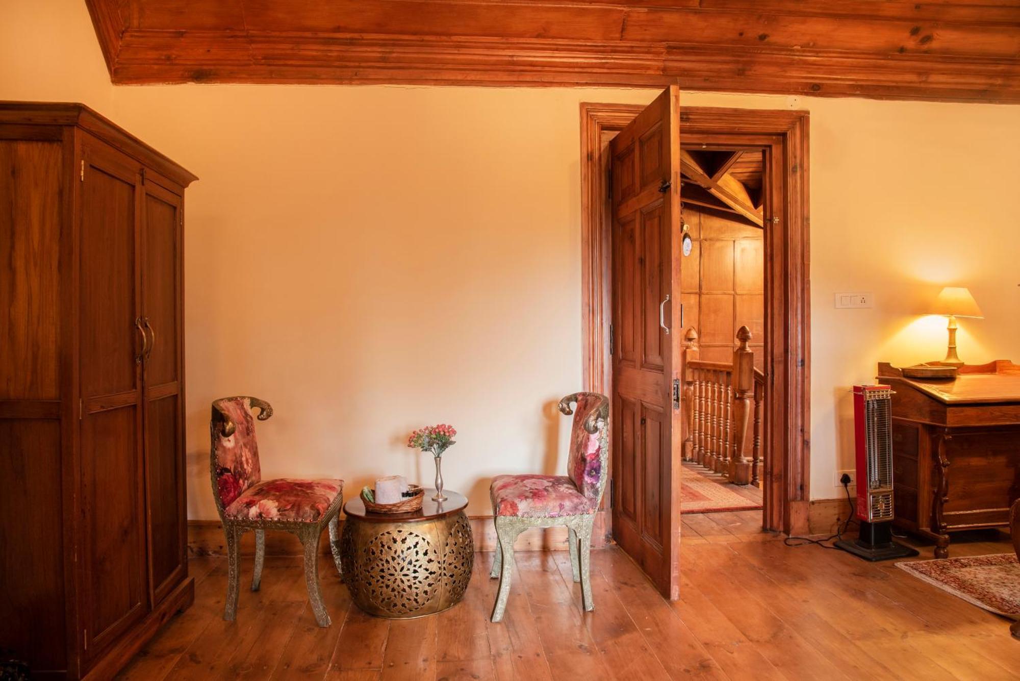Heritage Villas - Shimla British Resort, Near Mall Екстер'єр фото